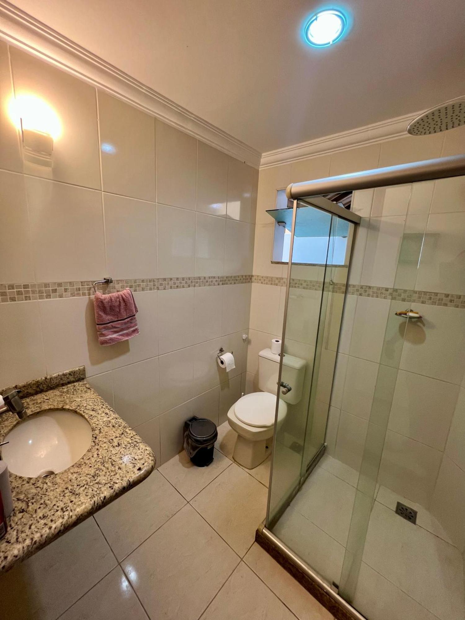 Casa Com Piscina, Churrasqueira E Ar Condicionado Em Condominio Cabo Frio Exterior photo